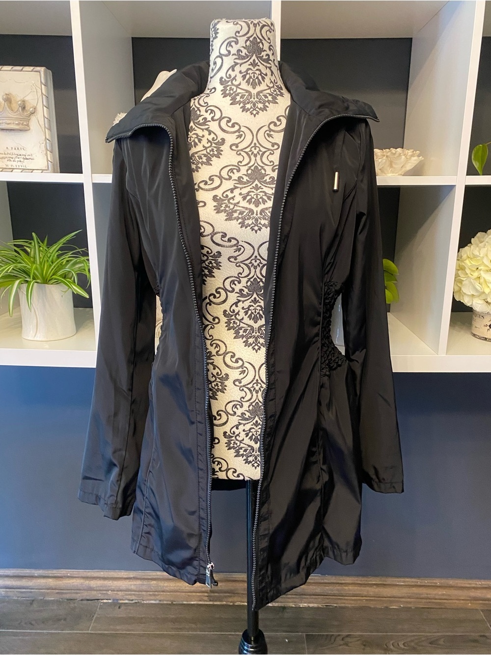 Mint Condition Black Rainjacket Laundry By Shelli Segal With Removable Hood SZ M